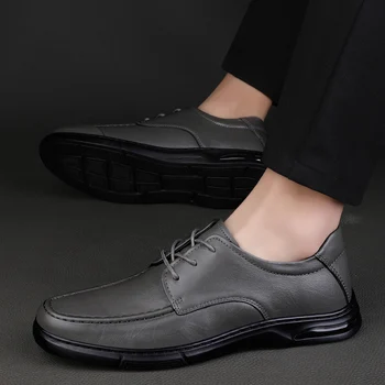 2023 Yeni gündelik erkek ayakkabısı Hakiki Deri Lace Up Derby Ayakkabı Erkek Klasik Siyah Gri Güzel Ofis Resmi Ayakkabı Erkekler İçin Sıcak Satış
