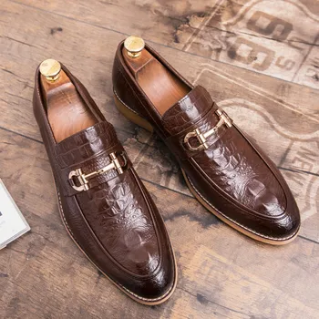 Büyük Boy 38-47 Zarif Marka deri ayakkabı Erkekler Rahat Nefes Slip-on Erkek Elbise Ayakkabı Iş Sivri Erkek Resmi ayakkabı