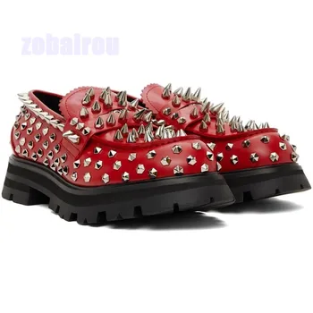 Yeni Moda Erkekler Perçinler Kırmızı loafer ayakkabılar El Yapımı Çiviler Spike Ayakkabı Pist Parti Düğün rahat ayakkabılar