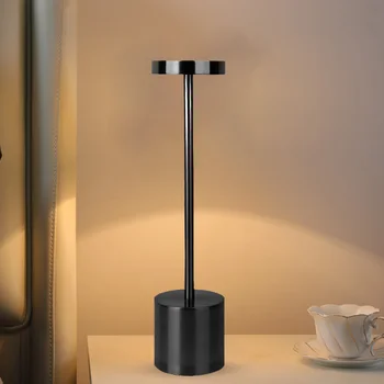 Bar Otel Akülü Masa Lambası LED Metal masa lambası USB Şarj Edilebilir Parlaklık Gece Lambası restoran için lamba Yatak Odası Yurdu