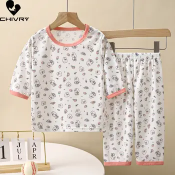 Çocuklar Yaz İnce Yumuşak Pijama Yeni 2023 Erkek Kız Karikatür Üç çeyrek Kollu T Gömlek Tops Pantolon ile Bebek Pijama Salonu
