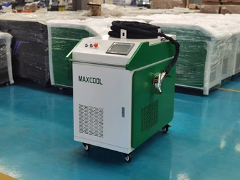 Metal ve Nometal Mini Cihaz Kolay Kullanım için MAXCOOL Şirketi Raycus Kaynaklı Fİber Lazer Temizleme Makinesi