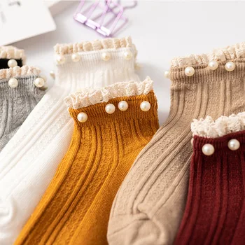 Yeni Inci Kadın Çorap Pamuk 1 Çift Sevimli Moda Rahat Rahat Nakış Dantel Fırfırlı Katı Kız Renk Kadın Kısa Ayak Bileği