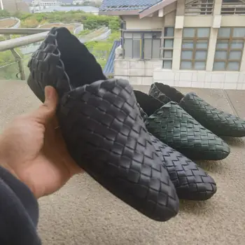 Örgü Desen Deri gündelik erkek ayakkabısı Yuvarlak Ayak Düz Renk Slip-On Flats Konfor Düşük Üst Loafer'lar Bahar Yaz erkek ayakkabıları