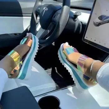 2023 Yeni Kadın Yaz Sandalet Artı Boyutu 43 Çok Renkli platform sandaletler Gökkuşağı Takozlar Topuk Rahat Plaj Moda Açık parmaklı Ayakkabı