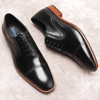 Erkek Oxford Düğün Ayakkabı Hakiki İnek Deri Erkek Lüks Elbise Ayakkabı Moda Siyah Kahverengi Lace Up İş İtalyan Resmi ayakkabı