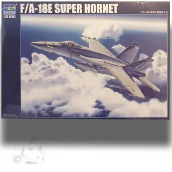 1/32 Trompetçi 03204 ABD FA-18E Süper Hornet Uçak Uçak Plastik savaş uçağı Modeli uçak oyuncakları Yetişkin Hediye için TH06810-SMT6