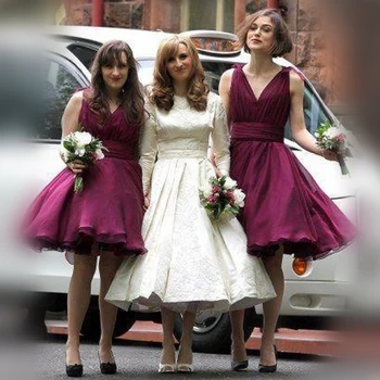 Ünlü Stil Diz Boyu gelinlik modelleri Zarif A-Line Kolsuz Düğün Elbisesi Kadınlar İçin İmparatorluğu Hizmetçi Onur Elbise