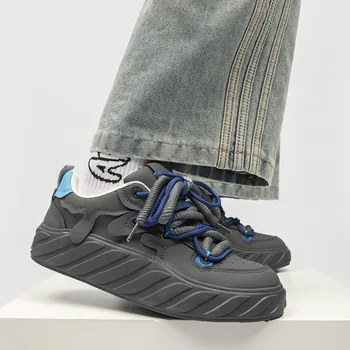 Moda Nefes Erkekler Sneakers Düz Renk Rahat Çift Kaykay Ayakkabı Yaz Rahat Düz Lace Up Açık yürüyüş ayakkabısı