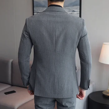 2022 Yeni erkek Ceket Lüks Marka Moda İnce İş Eğlence Ofis Erkeklik Yakışıklı Düz Renk Çok Yönlü erkek ceket