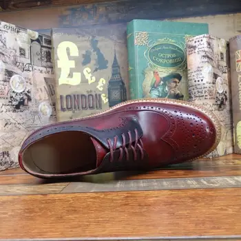 Vintage Oyma Yuvarlak Ayak Hakiki Deri Elbise Ayakkabı Erkek Sıkıntılı Lace Up İnek Derisi Ayakkabı Şarap Kırmızı Renk Siyah Lüks Marka