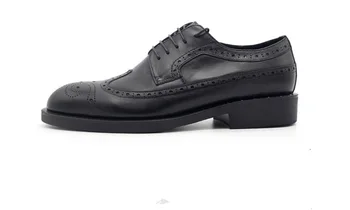 Sıcak Satış Erkekler Moda Yuvarlak Ayak Oyma Yağ siyah Lace Up El Yapımı Hakiki Deri Brogue Ayakkabı Erkekler Kalın Düğme Elbise Ayakkabı